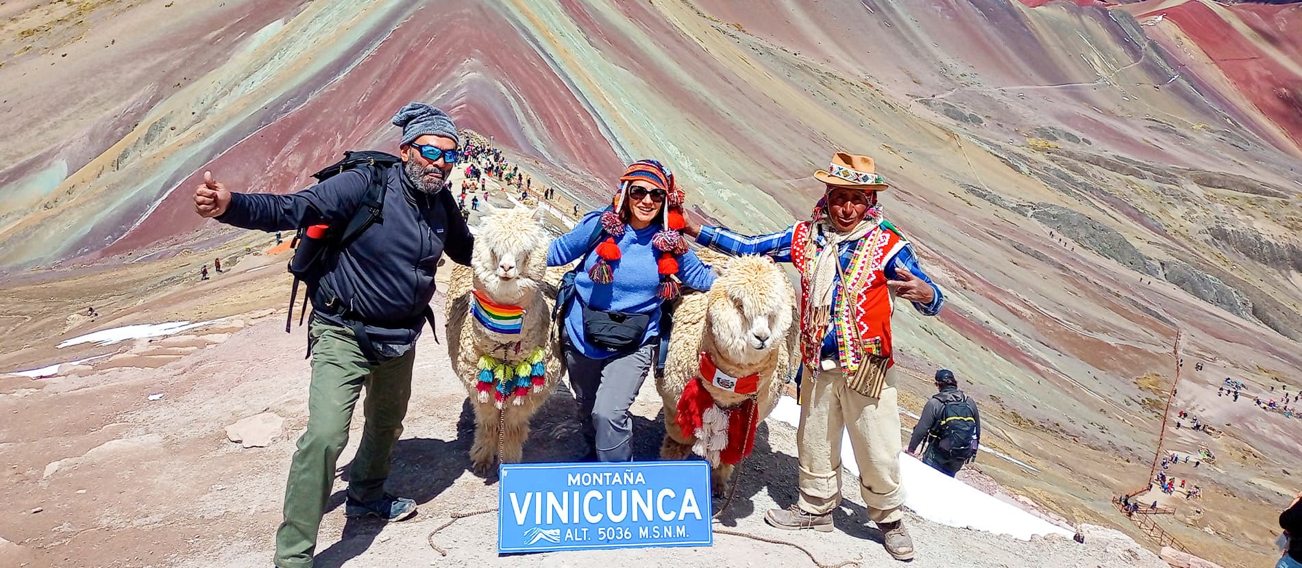 Tour Rainbow Mountain